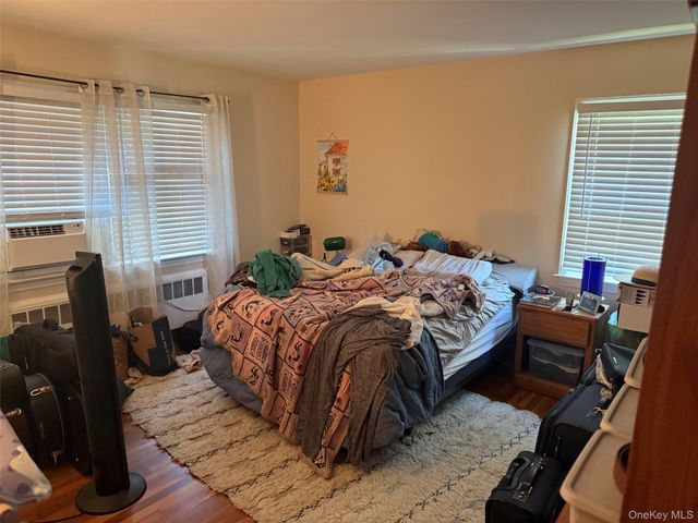 556 Westchester Avenue, Port Chester, NY 10573