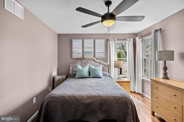 208 HOOKER ST, Riverside, NJ 08075
