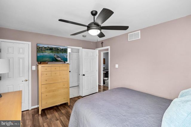 208 HOOKER ST, Riverside, NJ 08075