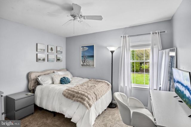 208 HOOKER ST, Riverside, NJ 08075