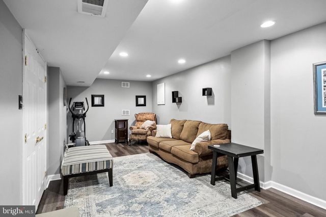 208 HOOKER ST, Riverside, NJ 08075