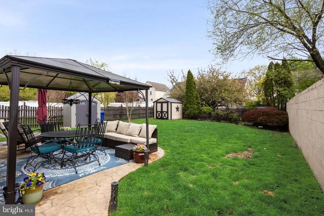 208 HOOKER ST, Riverside, NJ 08075