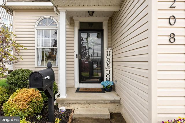 208 HOOKER ST, Riverside, NJ 08075