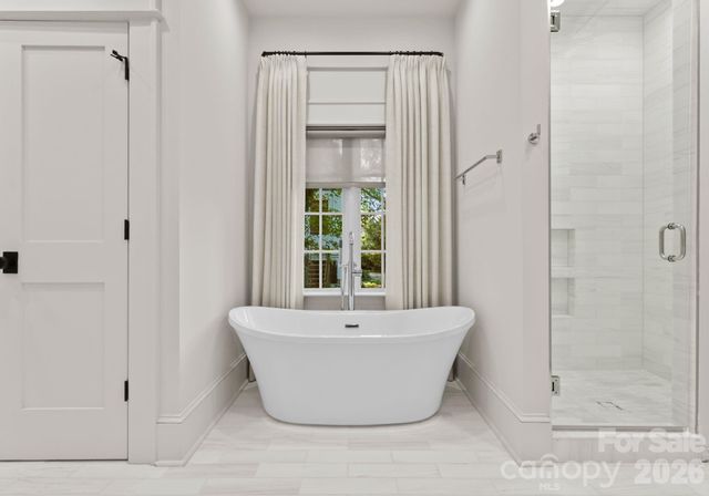 1550 Queens Road W, Charlotte, NC 28207