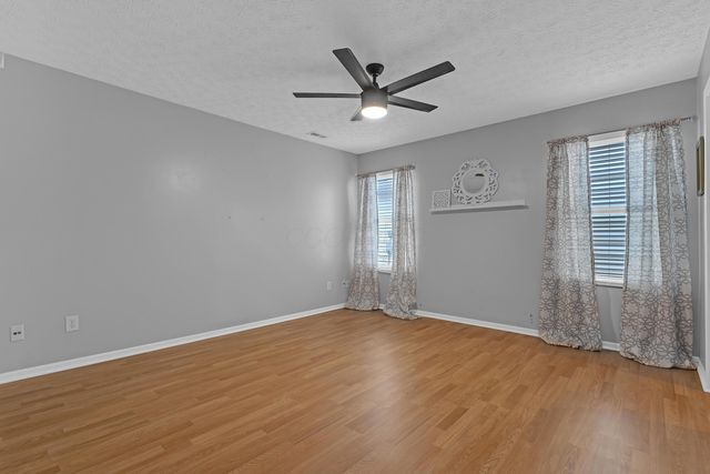 9217 Flintlock Place, Orient, OH 43146