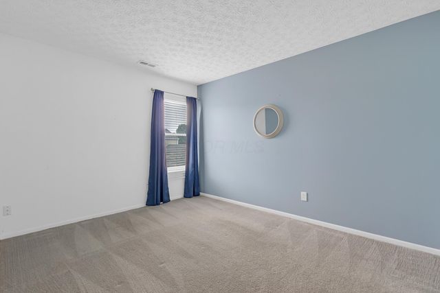 9217 Flintlock Place, Orient, OH 43146