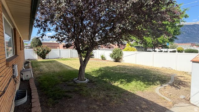 420 N CAVEMAN BLVD, American Fork, UT 84003