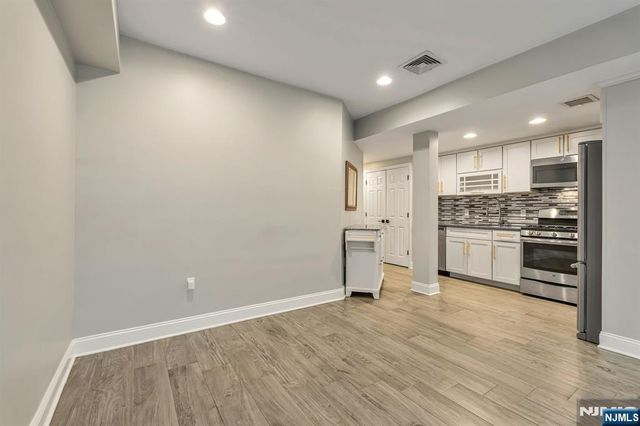 829 Garden Street B, Hoboken, NJ 07030