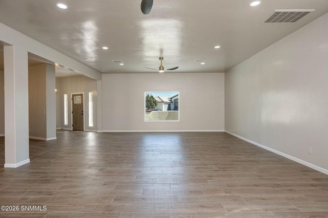 104 Chalk Mountain Court, Santa Teresa, NM 88008