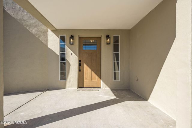 104 Chalk Mountain Court, Santa Teresa, NM 88008