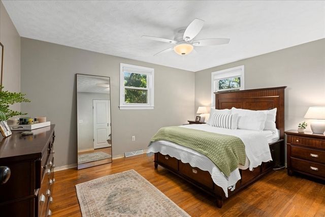 32 Stratton Drive, Hudson, MA 01749