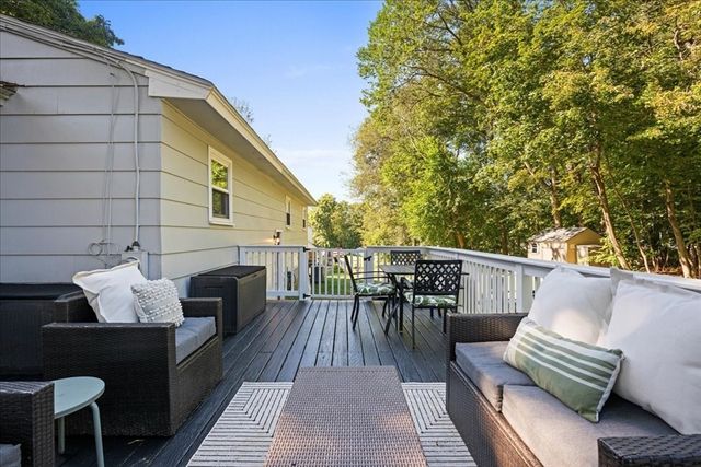 32 Stratton Drive, Hudson, MA 01749