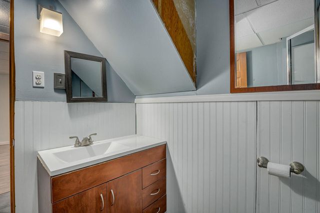 150 Valley View Drive, Southgate, KY 41071