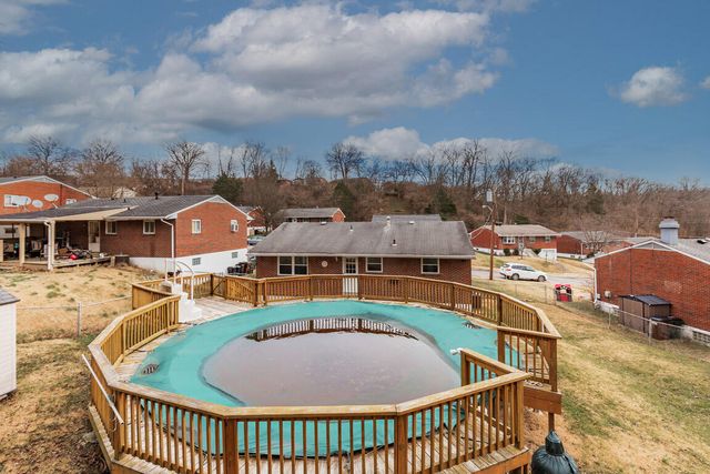 150 Valley View Drive, Southgate, KY 41071