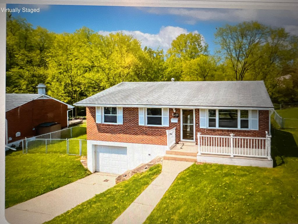 150 Valley View Drive, Southgate, KY 41071