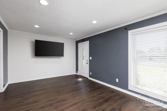 1106 Mills Ave, Pensacola, FL 32507