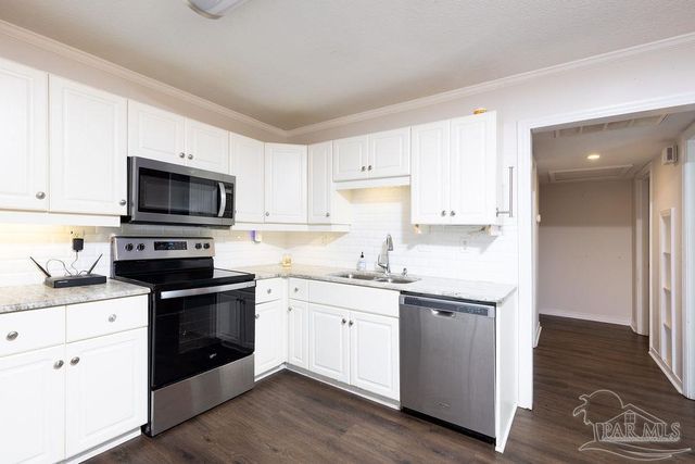 1106 Mills Ave, Pensacola, FL 32507