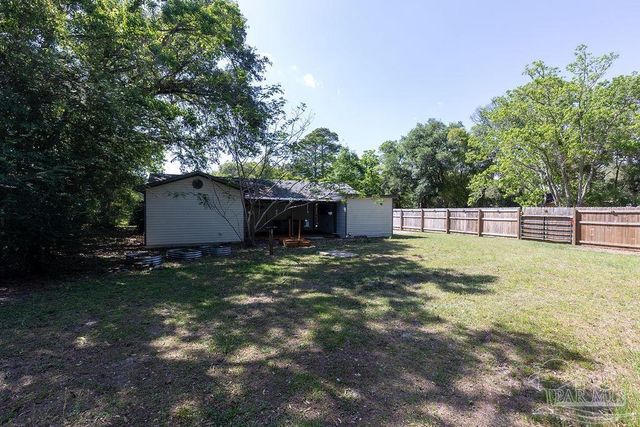 1106 Mills Ave, Pensacola, FL 32507