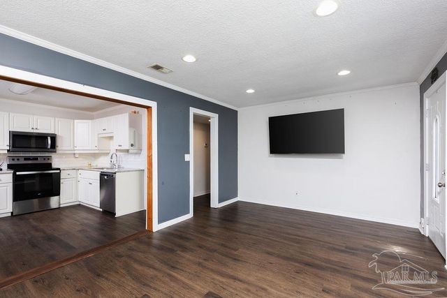 1106 Mills Ave, Pensacola, FL 32507