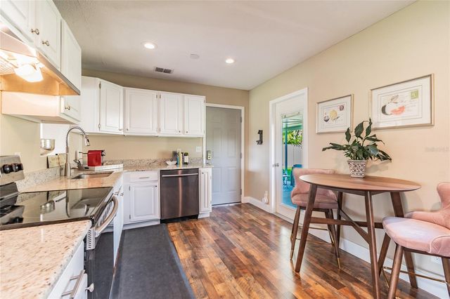 6206 S KELLY ROAD, Tampa, FL 33611