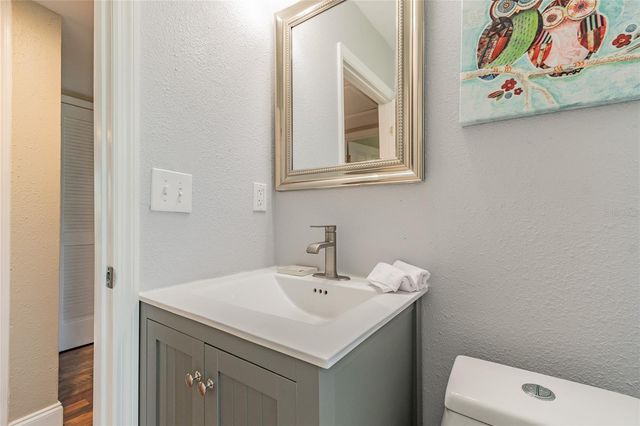 6206 S KELLY ROAD, Tampa, FL 33611