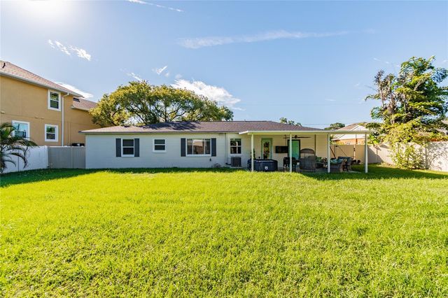 6206 S KELLY ROAD, Tampa, FL 33611