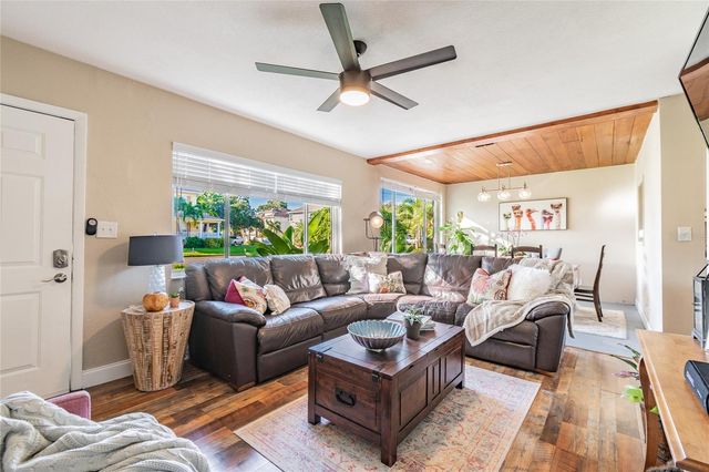 6206 S KELLY ROAD, Tampa, FL 33611