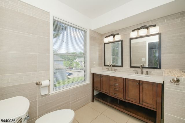 120 Acadia Court, West Windsor Twp., NJ 08540