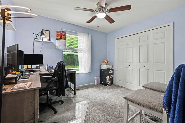 20282 Groveland Avenue, Three Rivers, MI 49093