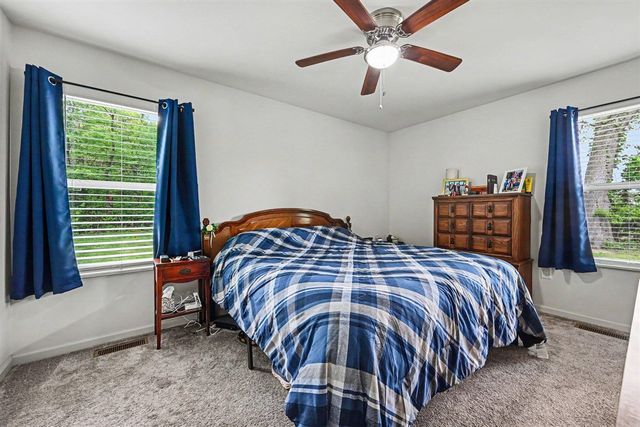 20282 Groveland Avenue, Three Rivers, MI 49093