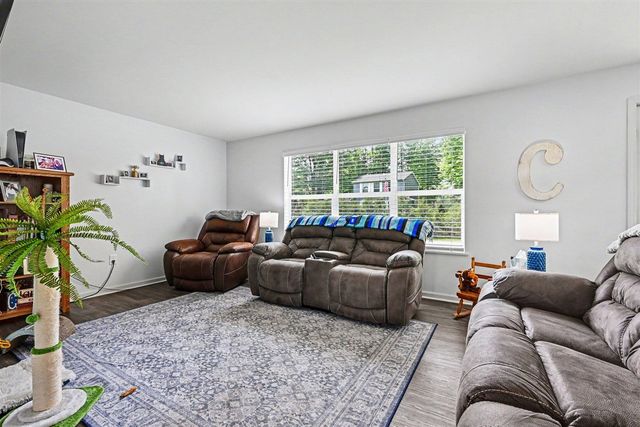 20282 Groveland Avenue, Three Rivers, MI 49093