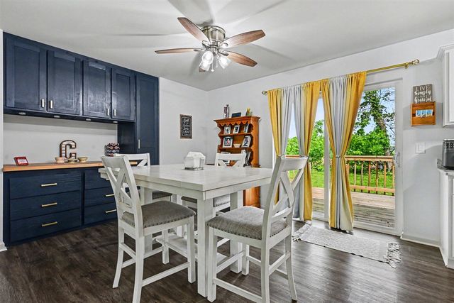 20282 Groveland Avenue, Three Rivers, MI 49093