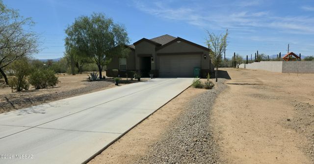 3760 S Mae Camp Place, Tucson, AZ 85735