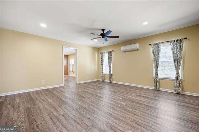 407 Ward Farm Drive, Powder Springs, GA 30127