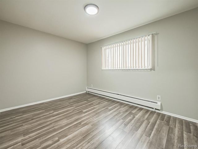 1494 Nancywood Drive 3, Waterford, MI 48327