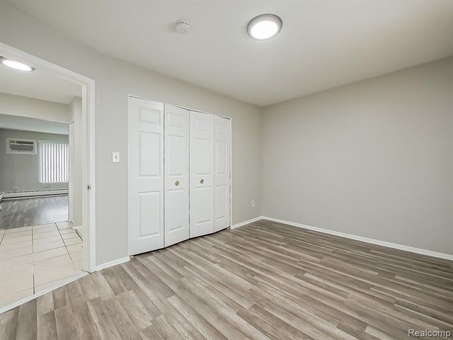 1494 Nancywood Drive 3, Waterford, MI 48327