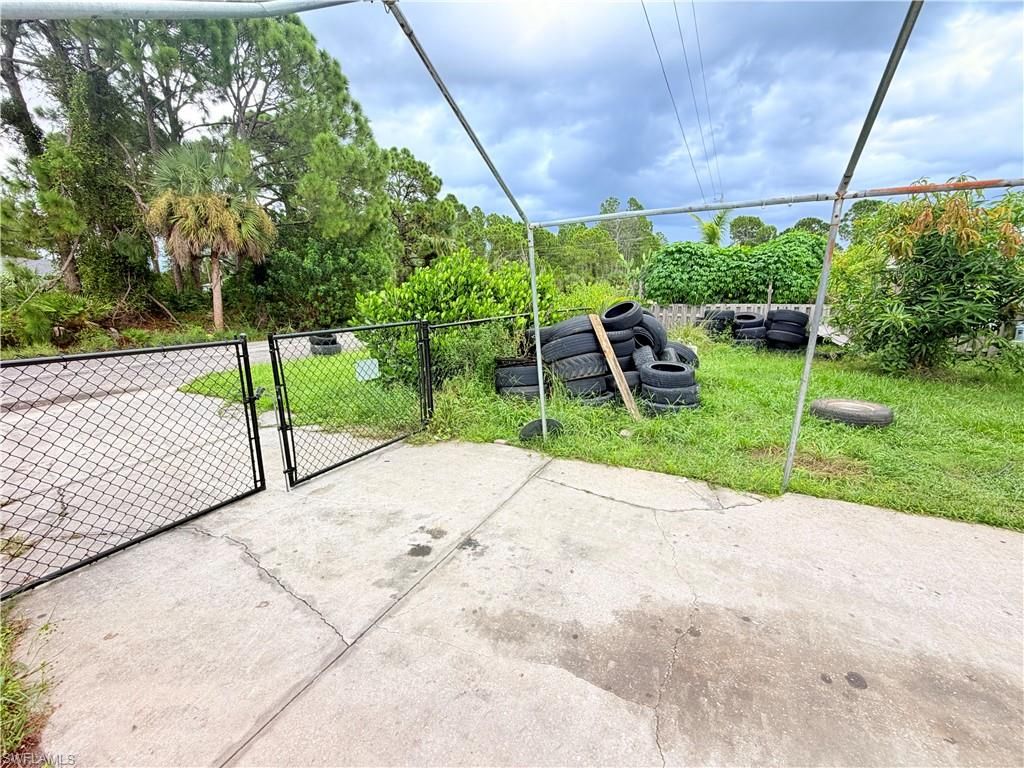 1024-1026 Ainsworth ST E, LEHIGH ACRES, FL 33974 — photo 5