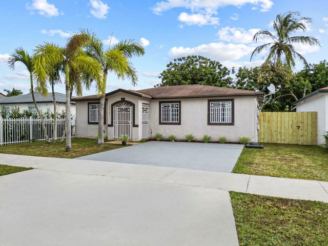 28901 SW 150th Pl, Homestead, FL 33033
