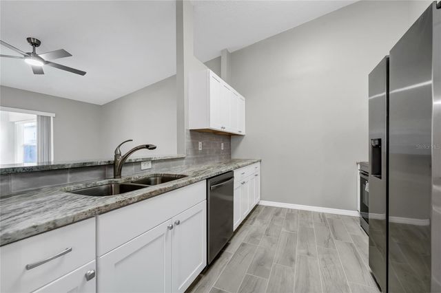648 HARBOR VILLA COURT 648, Clermont, FL 34711