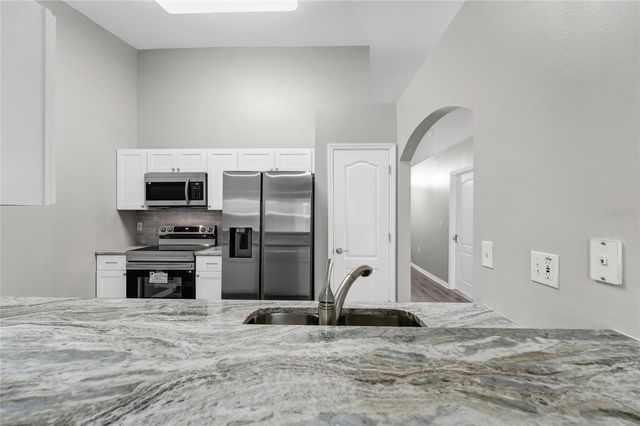 648 HARBOR VILLA COURT 648, Clermont, FL 34711