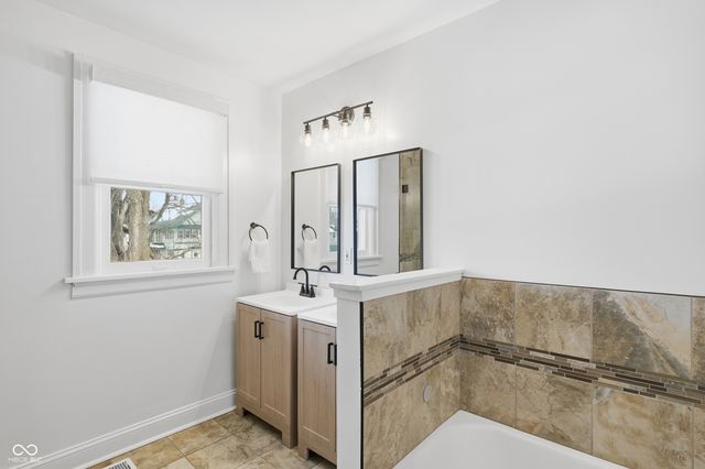 4168 Broadway Street, Indianapolis, IN 46205