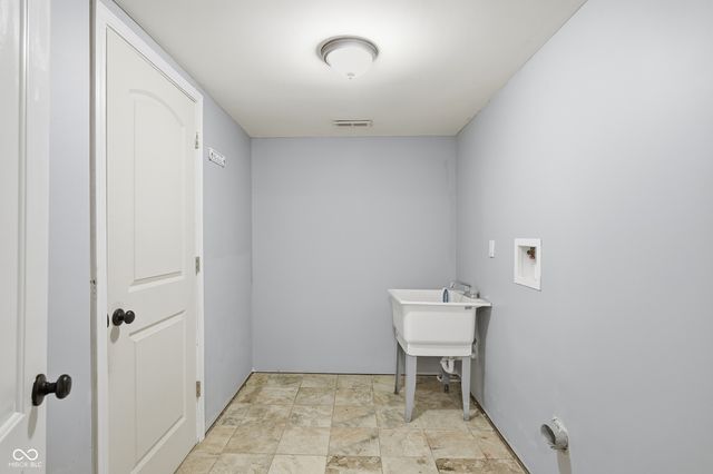 4168 Broadway Street, Indianapolis, IN 46205