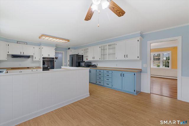 1 Maple Lane, Thompson, CT 06277