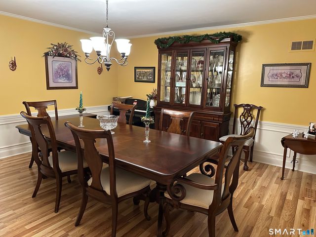 1 Maple Lane, Thompson, CT 06277