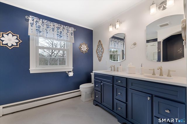 1 Maple Lane, Thompson, CT 06277