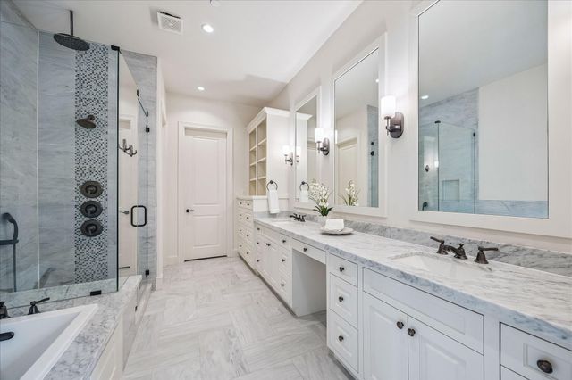 415 Lovett Boulevard E, Houston, TX 77006