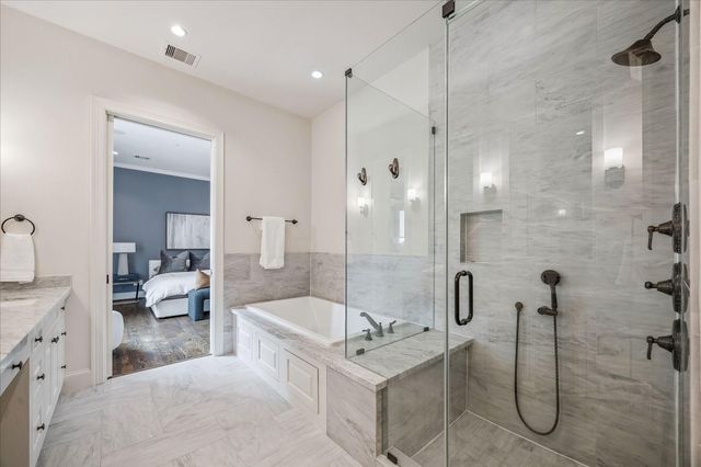 415 Lovett Boulevard E, Houston, TX 77006