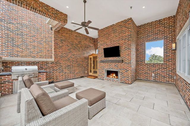 415 Lovett Boulevard E, Houston, TX 77006