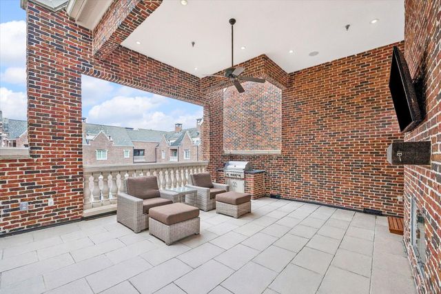 415 Lovett Boulevard E, Houston, TX 77006