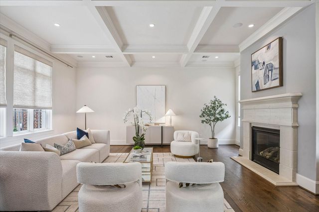 415 Lovett Boulevard E, Houston, TX 77006